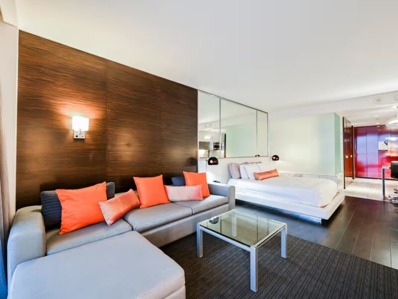 TG50 Strip View Studio w/Open Balcony