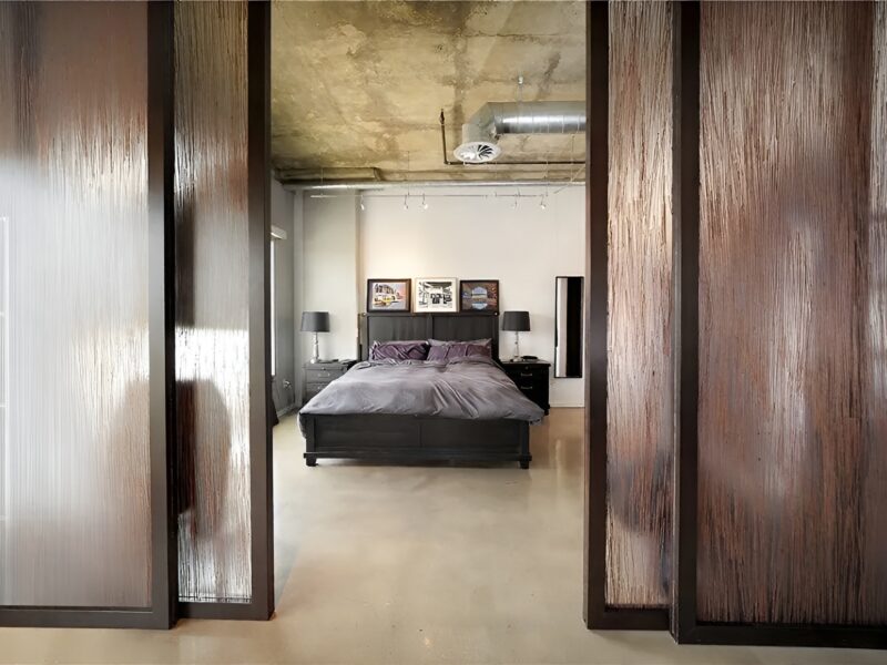 The Urban Sanctuary, Loft Living with Pool & Gym