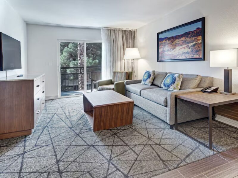 Desert Rose Resort - One Bedroom Suite