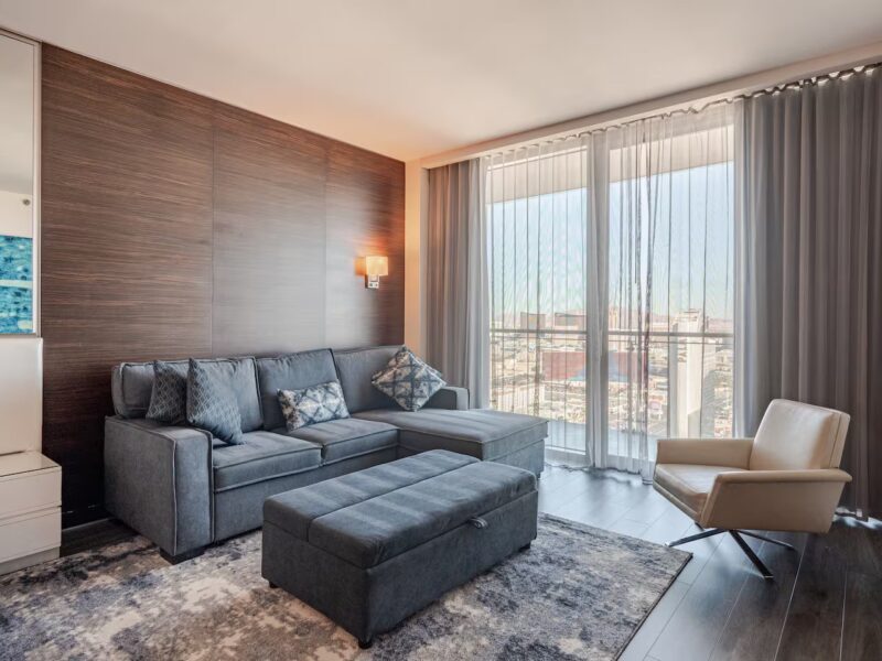 Sky-High Condo With Strip View